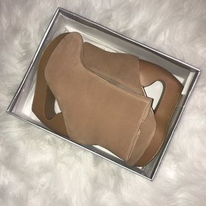 Tan platform boot